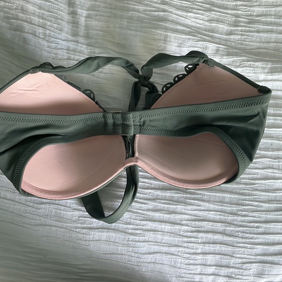 Push up Bikini Top - Picture 2 of 3